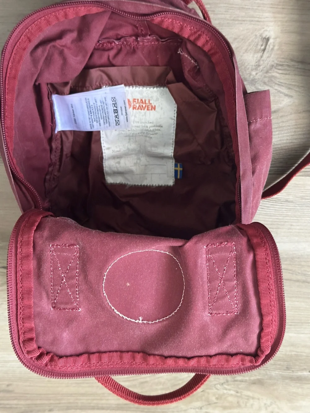 Fjallraven Kanken Wine Red Backpack with Logo Patch